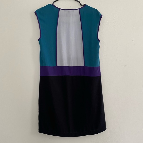 BCBGMaxAzria Dress - Picture 3 of 3